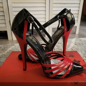 Devious DOMINA-412 Single Soles Black Red Patent S